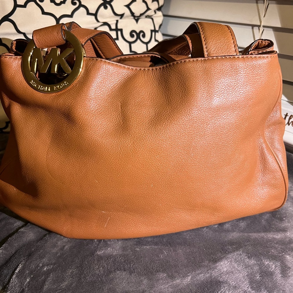 Michael Kors Bag Tan Leather w/gold accents and cream interior